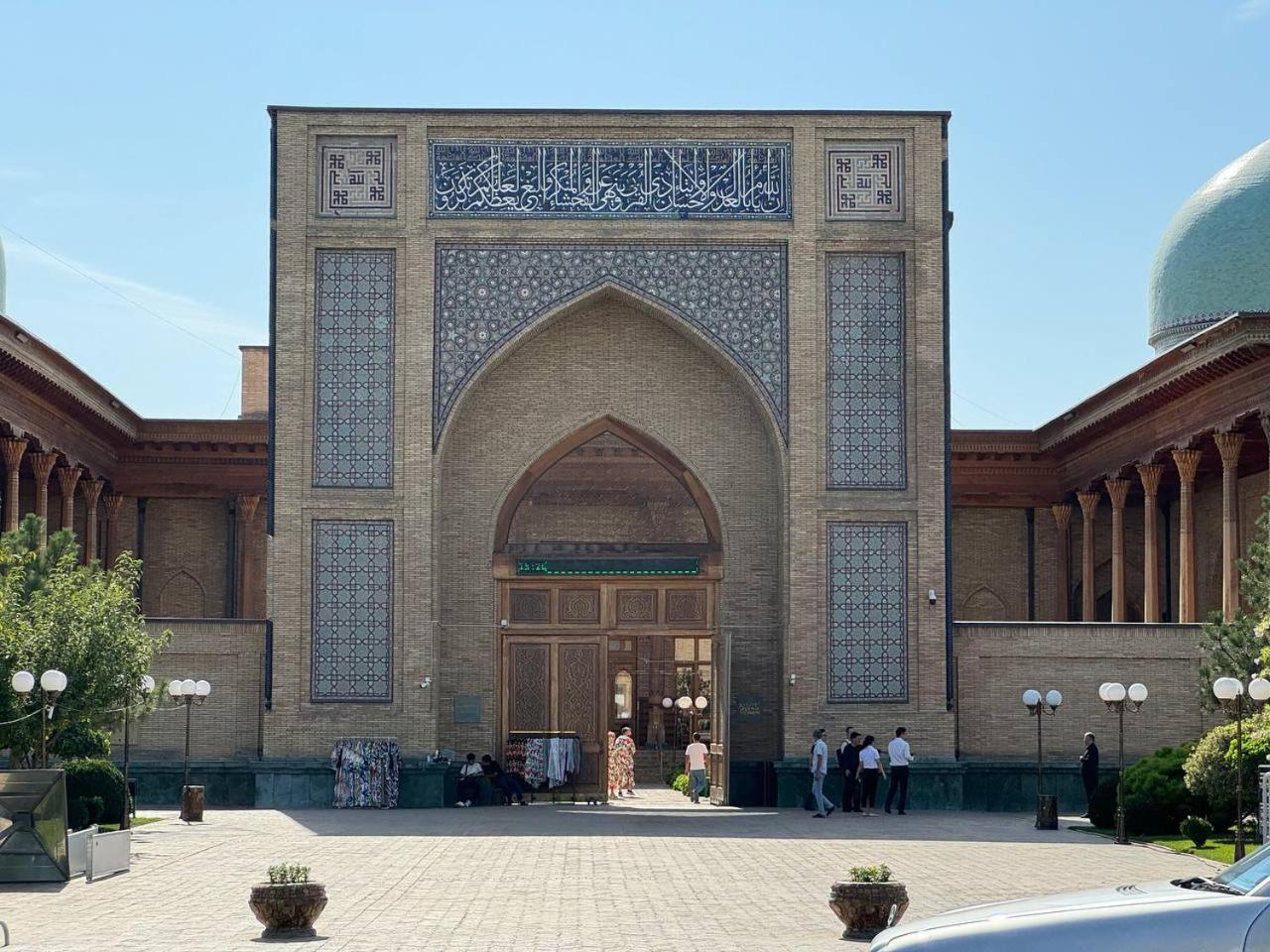 Abay Street- Tashkent City Center エクステリア 写真